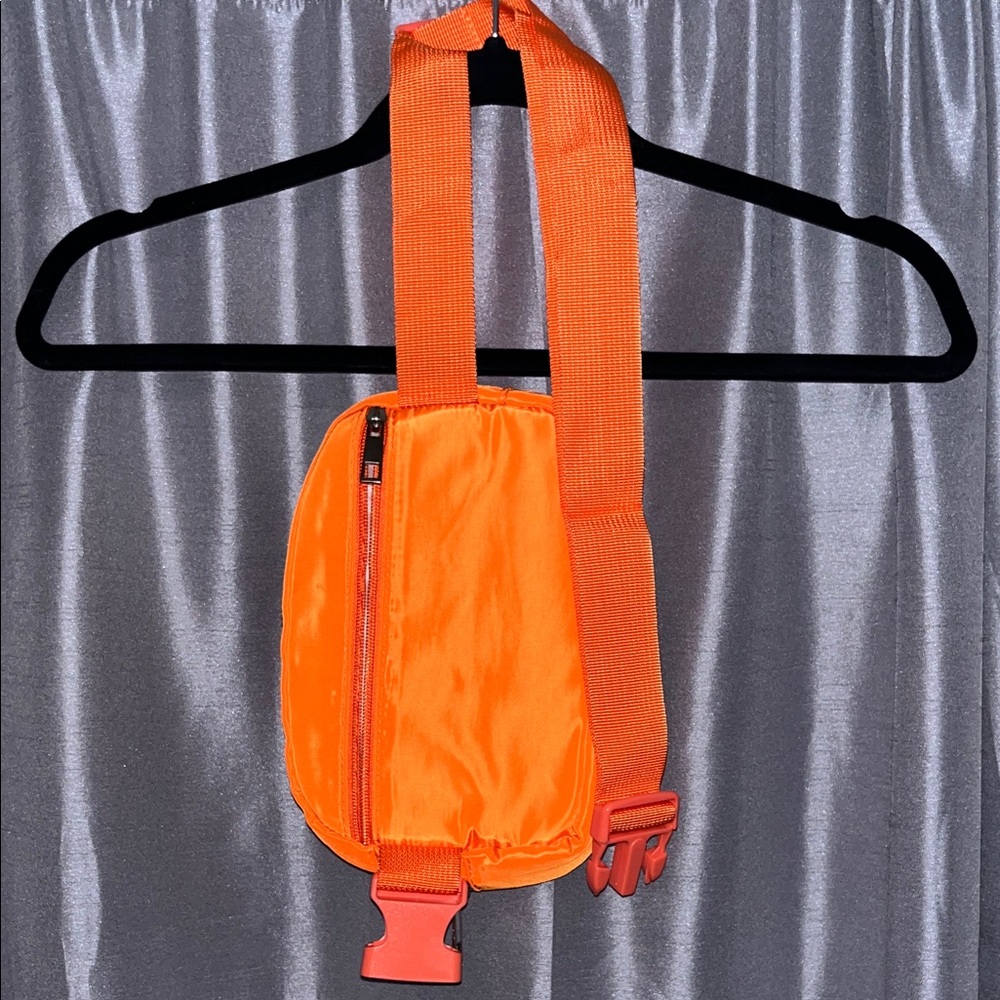 Source Unknown Vibrant Orange Bag - image 1